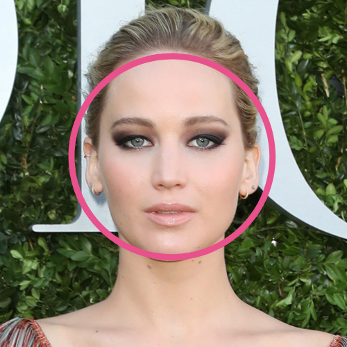 Jennifer Lawrence Round Face Shape